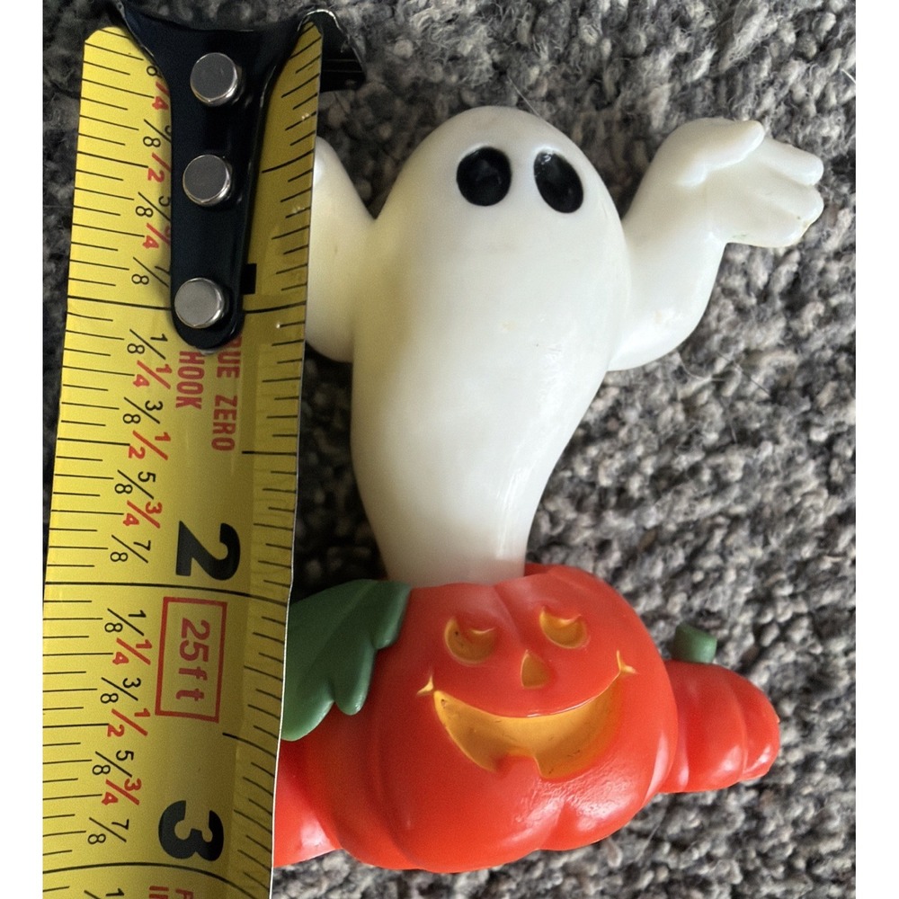 Hallmark Merry Miniature 1981 Ghost Coming Out of Jack-O-Lantern Halloween Decor - Picture 7 of 7
